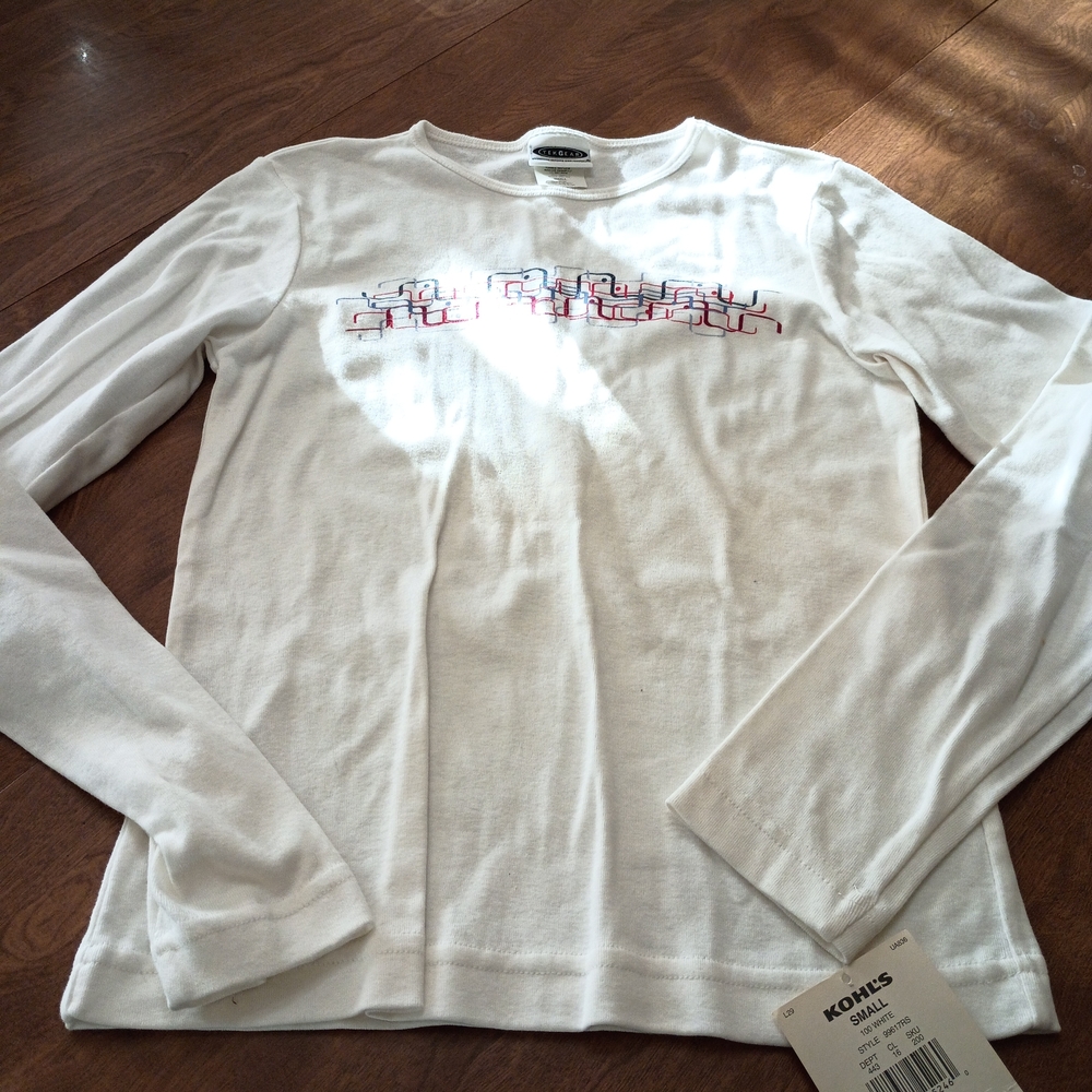 Tek Gear White Long Sleeve Tee with Red Accents NWT Misses Size Small